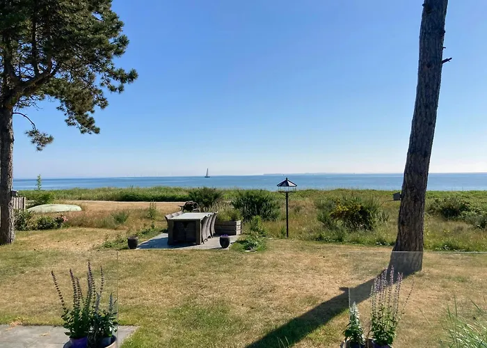 Сasa de vacaciones With Private Pier In Hou *